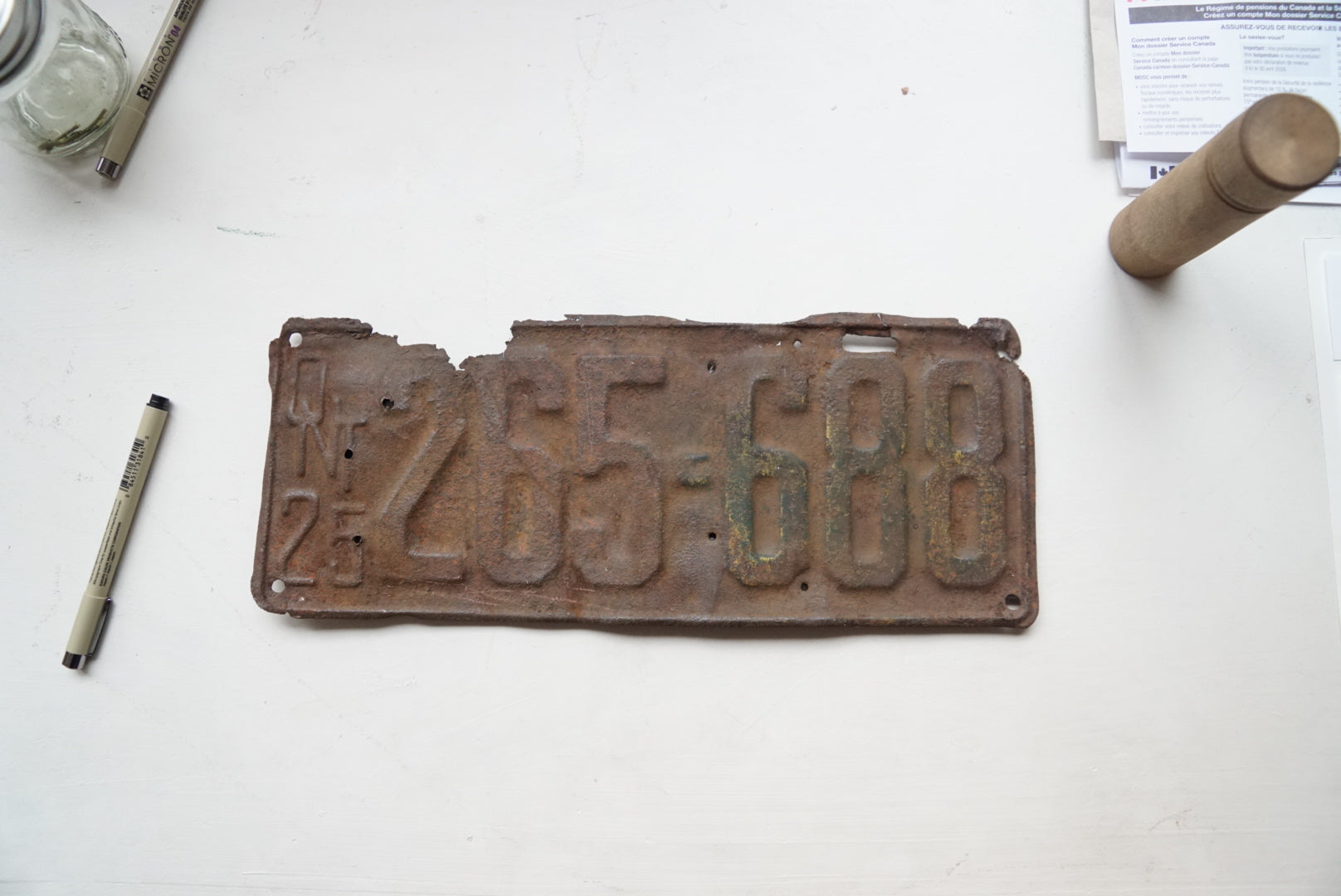 1925 Ontario Licence Plate